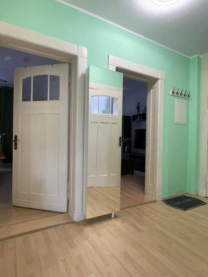 Moderne 3 Raum Altbau Etw Bis 4 Gaeste, Naehe Staatstheater, Parkplatz, Netflix, Vollausstattung Appartement *
